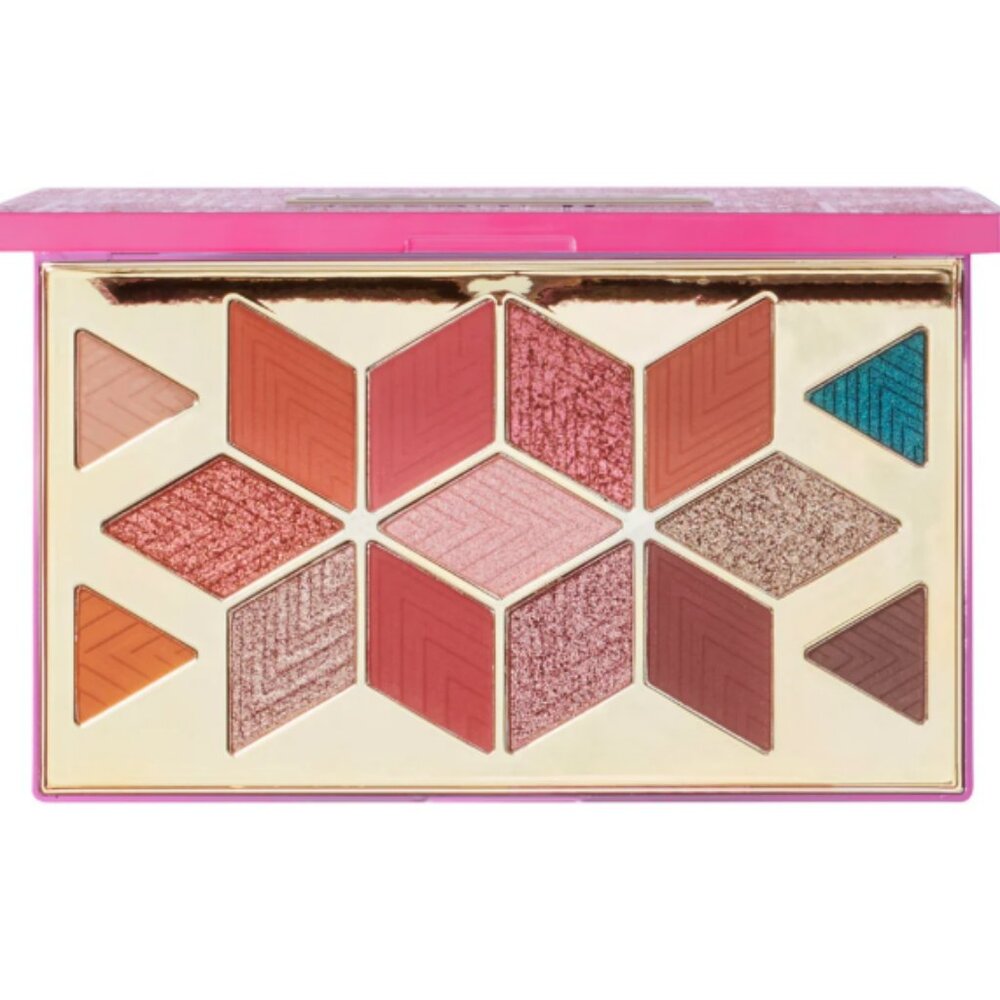 New! PUR X Barbie Endless Possibilities II Signature 15-Piece Eyeshadow Palette